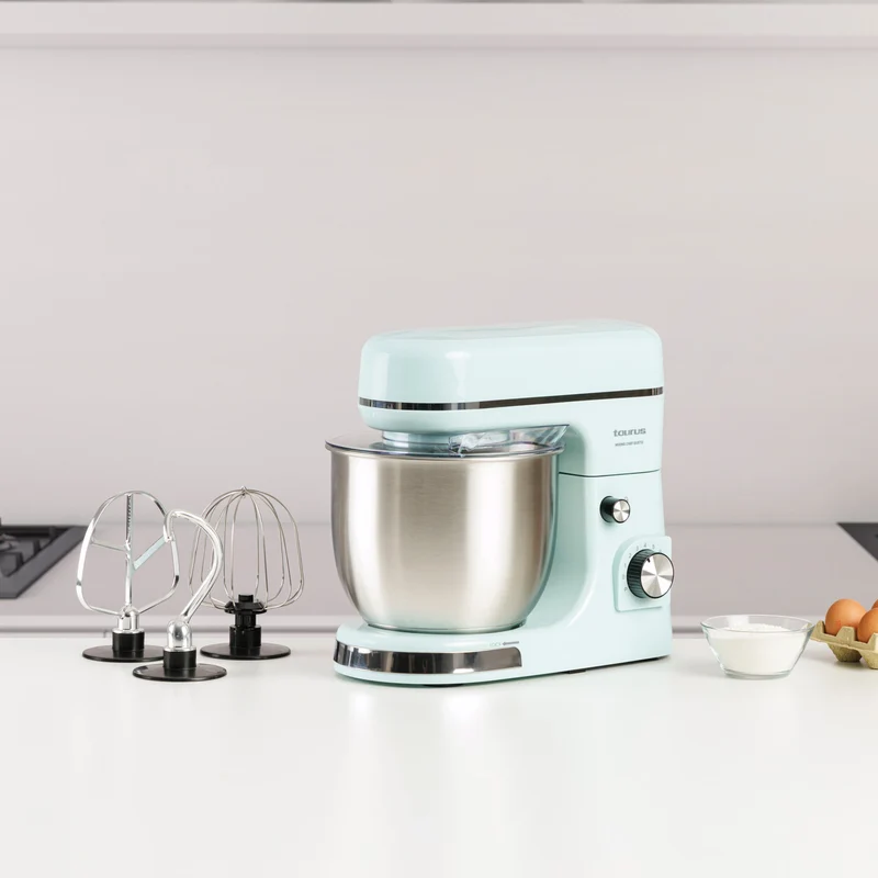 MIXING CHEF GUSTO