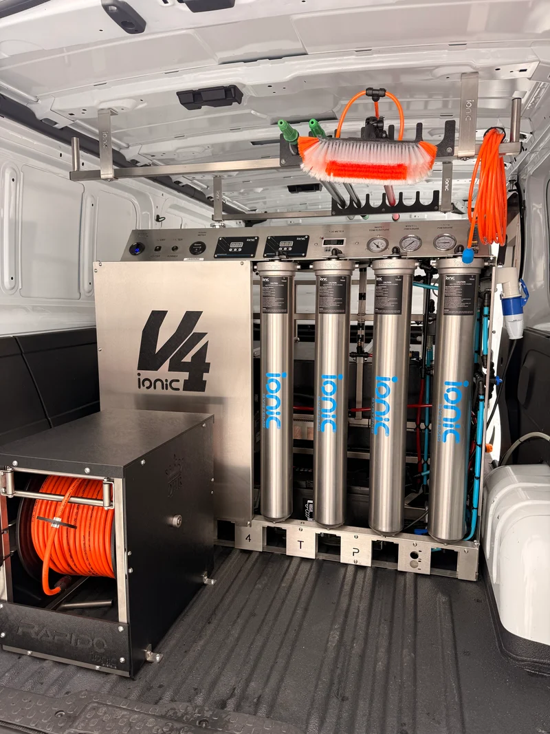 V4 ThermoPure™ – Profi-Osmoseanlage mit Heißwasserfunktion