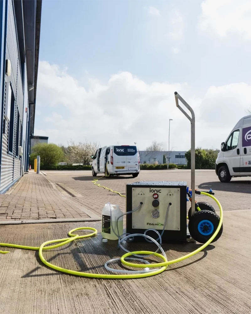 Foamion™ Portable – Mobiles Schaumreinigungssystem für Fenster-, Fahrzeug- & Fassadenreinigung