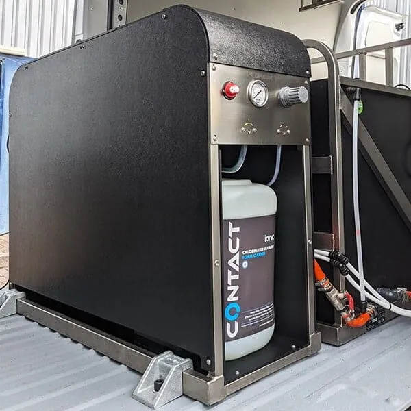 Foamion™ Schaumreinigungssystem – Chemische Behandlung & SoftWash direkt am Einsatzort