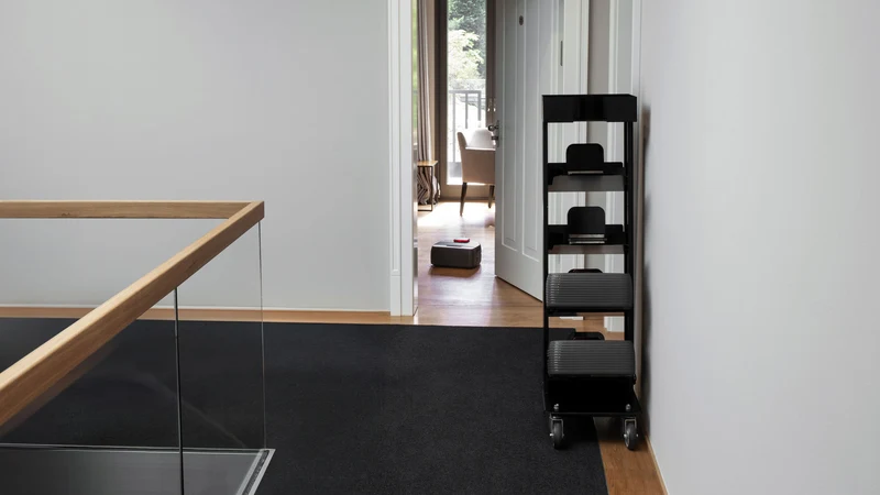 Nexaro Trolley