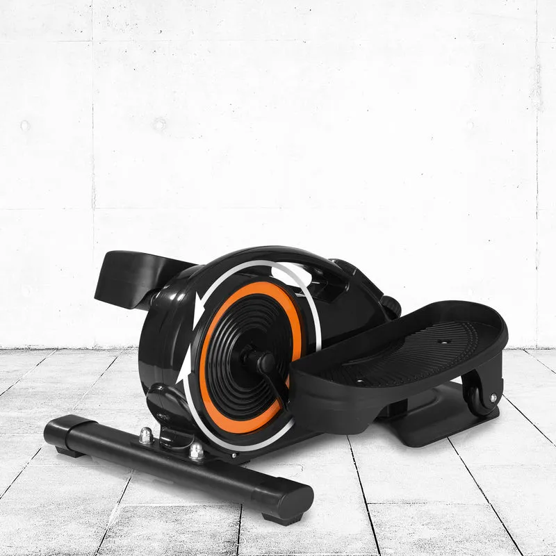 Ellipsentrainer - 8 Stufen für individuelles Trainingsniveau